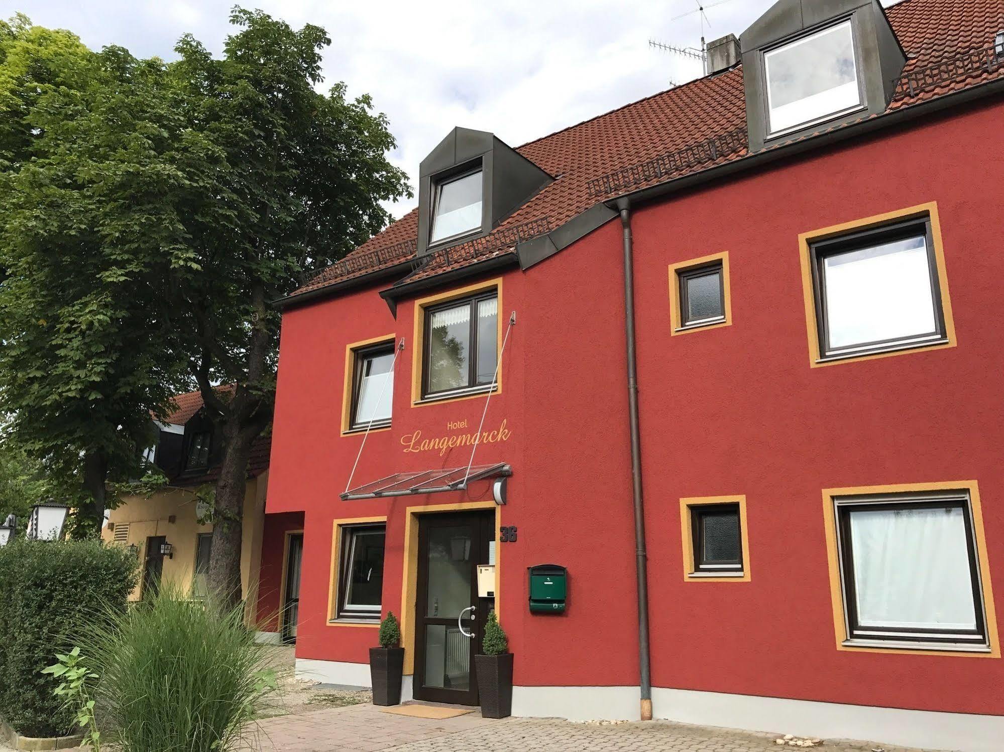 Hotel Augsburg Langemarck Buitenkant foto