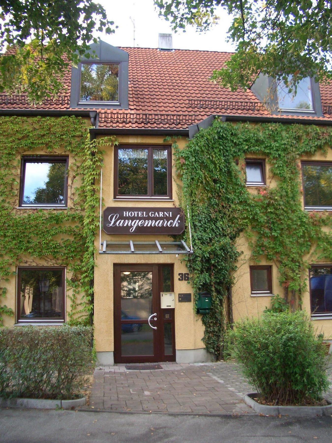 Hotel Augsburg Langemarck Buitenkant foto