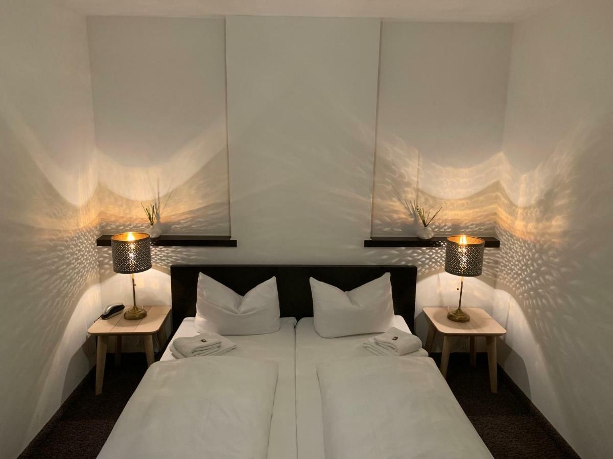 Hotel Augsburg Langemarck Buitenkant foto